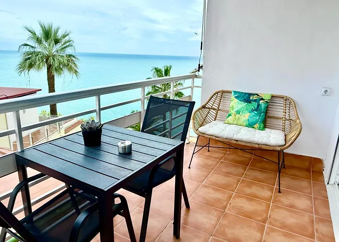 Arrecife De La Roca, Ventana Al Mar * Torremolinos