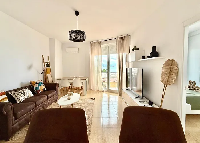 Arrecife De La Roca, Ventana Al Mar Torremolinos