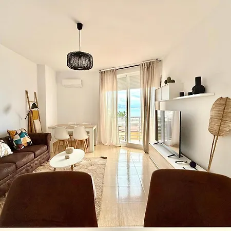 Arrecife De La Roca, Ventana Al Mar Torremolinos